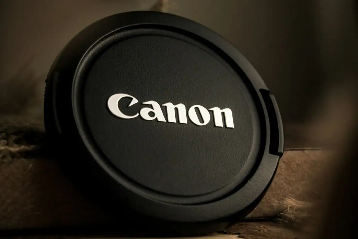 Canon RF 70-150mm f/2.8: super compacto, luminoso y listo para todo