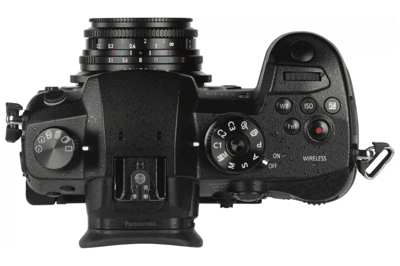 Objetivos económicos 2025: 7Artisans lanza un 10mm APS-C y Meike un 35mm f/1.8 AF full frame