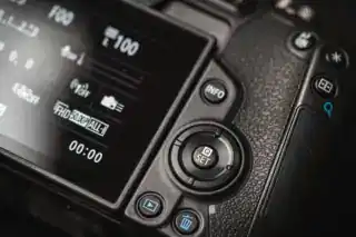 Canon Firmware: Protección con Contraseña EOS R | Julio 2025