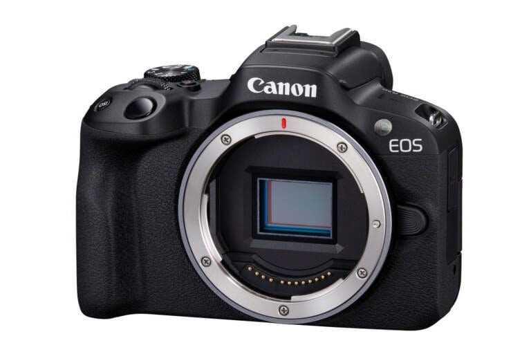 Canon EOS R50 reparación gratuita