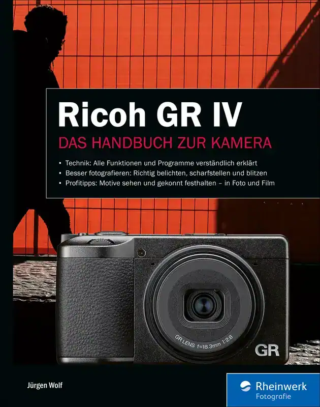 Portada del manual Ricoh GR IV con cámara digital y guía técnica
